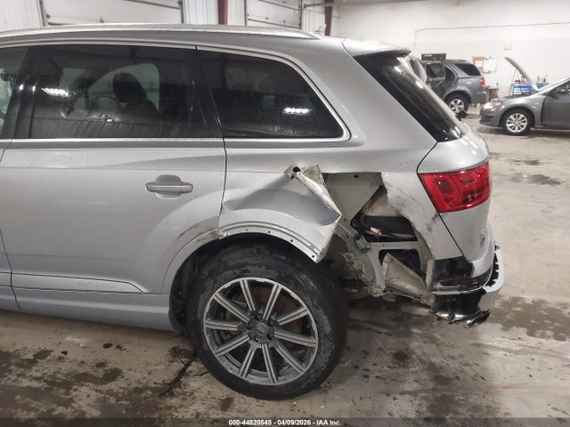 Продаж на аукціоні авто 2017 Audi Q7 3.0t Premium, vin: WA1VAAF71HD033536, номер лоту: 44820545