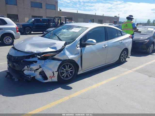 Toyota Prius Prime Premium 2018 JTDKARFPXJ3095486 Image 2