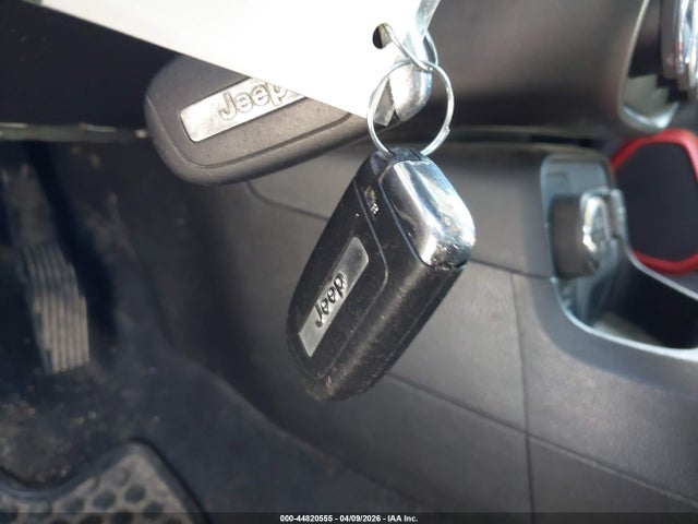 Продаж на аукціоні авто 2017 Jeep Renegade Trailhawk 4x4, vin: ZACCJBCB8HPE41979, номер лоту: 44820555