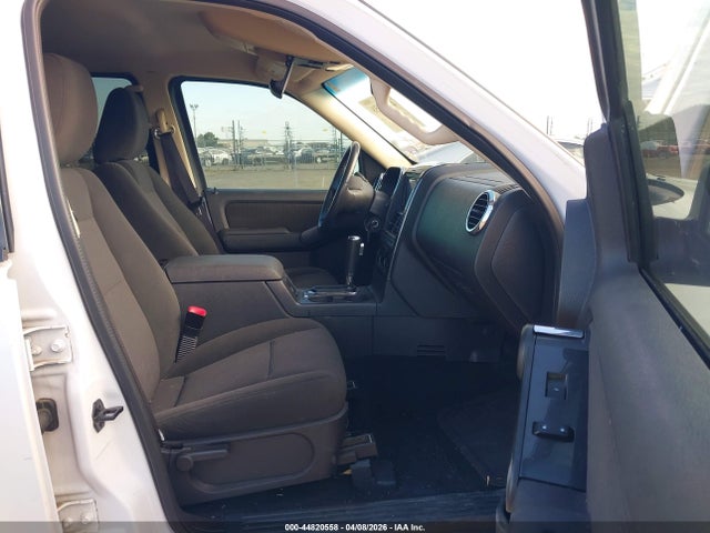 2010 FORD EXPLORER 1FMEU7DE5AUA84637 Photo 4
