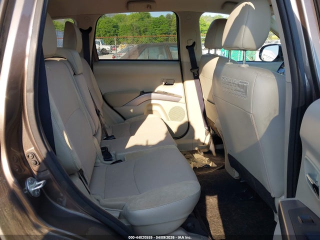 Продаж на аукціоні авто 2011 Mitsubishi Outlander Se, vin: JA4JT3AW5BU036451, номер лоту: 44820559