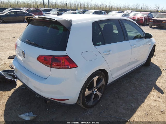 2015 VOLKSWAGEN GOLF GTI 3VW4T7AU2FM015654 Photo 3
