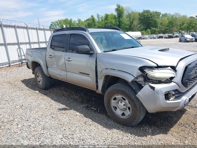 Auction sale of the 2016 Toyota Tacoma Sr5 V6, vin: 5TFAZ5CN2GX015521, lot number: 44820563