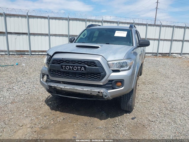 Aukcja sprzedaży 2016 Toyota Tacoma Sr5 V6, vin: 5TFAZ5CN2GX015521, numer aukcji: 44820563