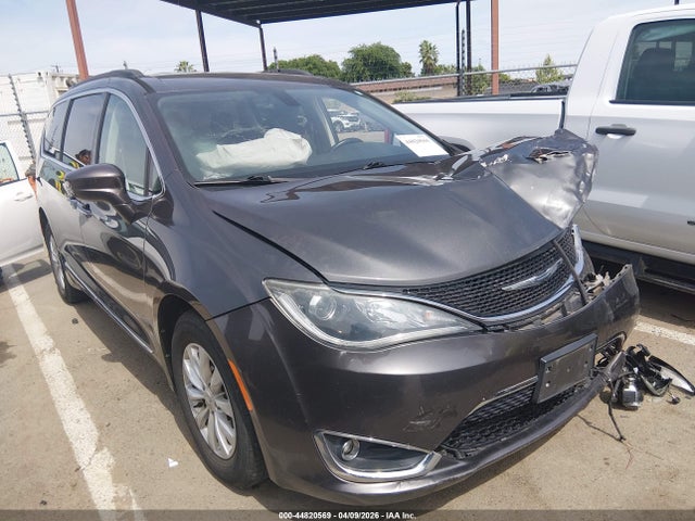 2C4RC1BGXHR516964 Chrysler Pacifica Touring-l