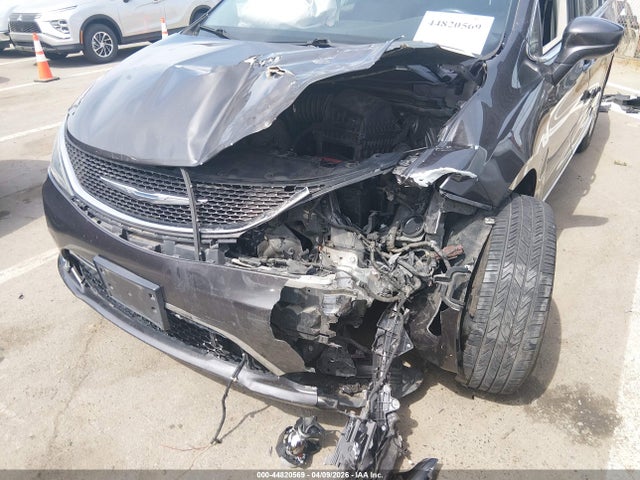 2C4RC1BGXHR516964 Chrysler Pacifica Touring-l