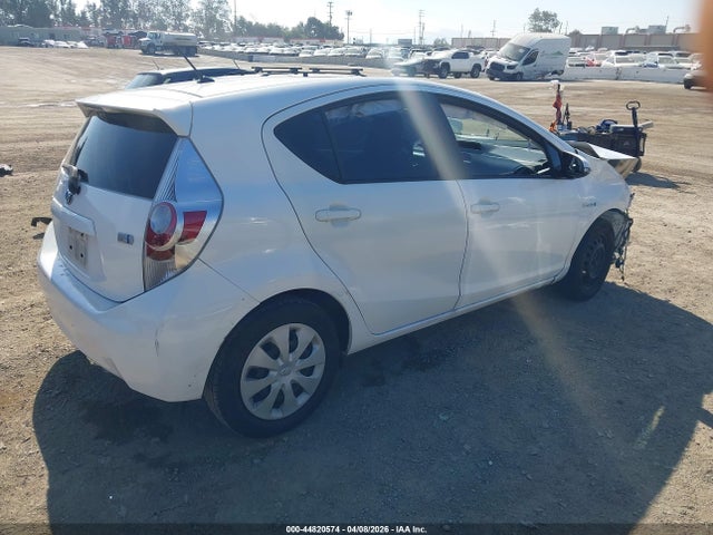 2012 TOYOTA PRIUS C JTDKDTB33C1514283 Photo 3