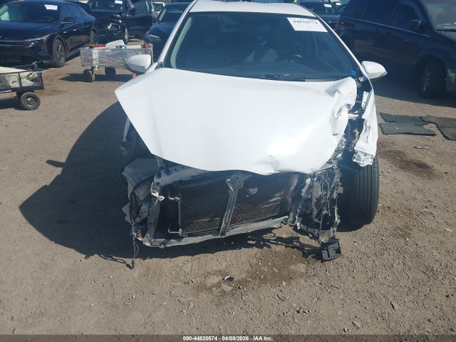 2012 TOYOTA PRIUS C JTDKDTB33C1514283 Photo 5