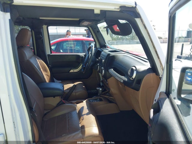 2012 JEEP WRANGLER UNLIMITED 1C4HJWEG5CL103961 Photo 4