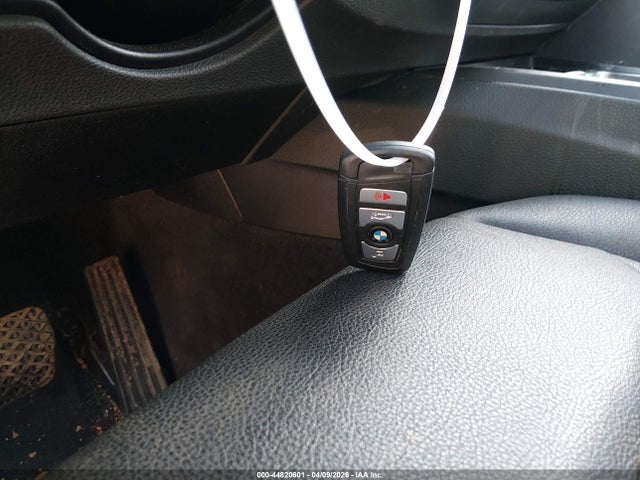 2018 Bmw 320i Xdrive მანქანა იყიდება აუქციონზე, vin: WBA8A3C51JA494614, აუქციონის ნომერი: 44820601
