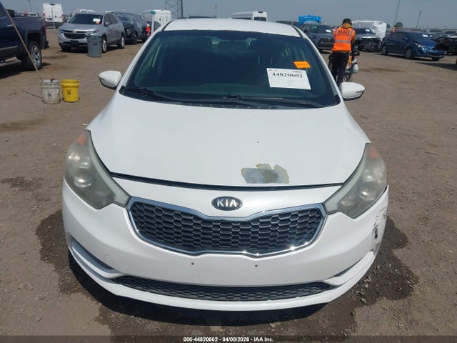 Продажа на аукционе авто 2016 Kia Forte Lx, vin: KNAFX4A65G5469563, номер лота: 44820602