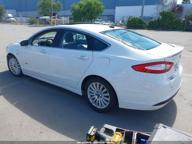 Ford Fusion Energi Titanium 2014 3FA6P0SU8ER329841 Image 3
