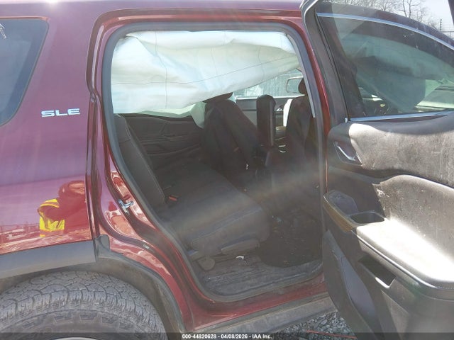 44820628 :رقم المزاد ، 1GKKNKLA6JZ116363 vin ، 2018 Gmc Acadia Sle-1 مزاد بيع