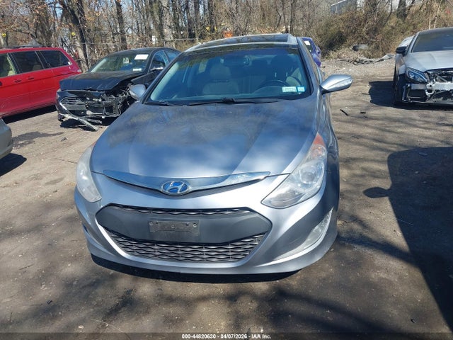 Продаж на аукціоні авто 2015 Hyundai Sonata Hybrid Limited, vin: KMHEC4A48FA131732, номер лоту: 44820630