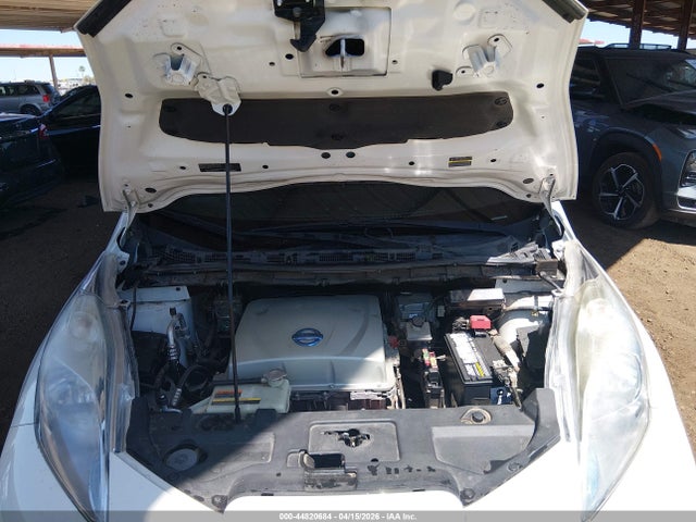 Продажа на аукционе авто 2015 Nissan Leaf S, vin: 1N4AZ0CP9FC312477, номер лота: 44820684