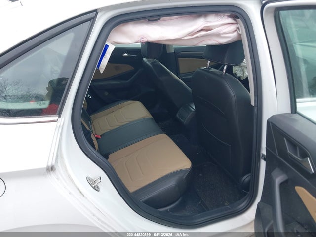 Продажа на аукционе авто 2020 Volkswagen Jetta 1.4t Sel Premium, vin: 3VWGB7BU5LM057522, номер лота: 44820699