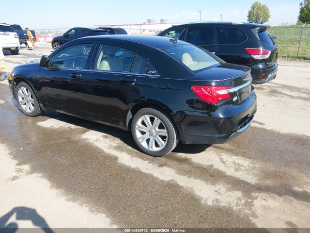 Aukcja sprzedaży 2013 Chrysler 200 Touring, vin: 1C3CCBBB5DN577344, numer aukcji: 44820702