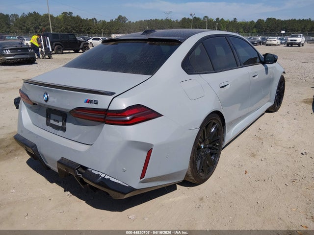 BMW M5 2026 WBS83FK0XTCV12662 Image 4