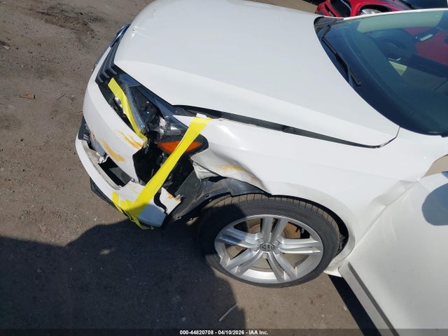 Aukcja sprzedaży 2014 Volkswagen Passat 1.8t Sel Premium, vin: 1VWCT7A37EC056610, numer aukcji: 44820708