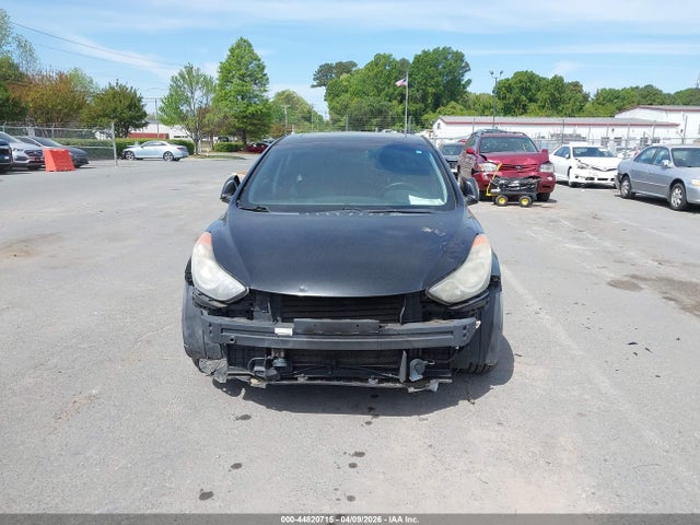 2013 Hyundai Elantra Limited მანქანა იყიდება აუქციონზე, vin: 5NPDH4AE1DH212300, აუქციონის ნომერი: 44820715