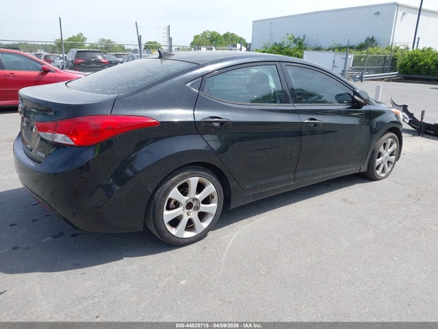2013 Hyundai Elantra Limited მანქანა იყიდება აუქციონზე, vin: 5NPDH4AE1DH212300, აუქციონის ნომერი: 44820715