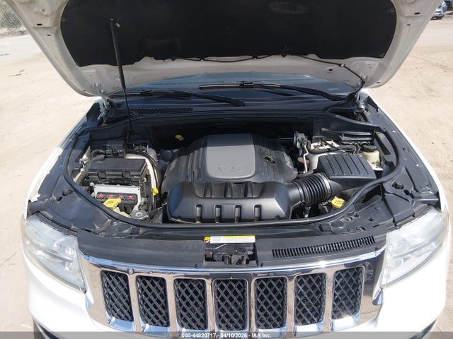 44820717 :رقم المزاد ، 1J4RR6GT6BC647739 vin ، 2011 Jeep Grand Cherokee Overland مزاد بيع