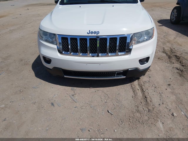 44820717 :رقم المزاد ، 1J4RR6GT6BC647739 vin ، 2011 Jeep Grand Cherokee Overland مزاد بيع