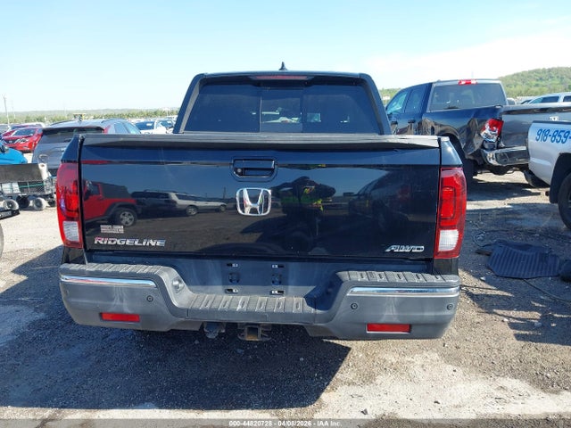 2017 Honda Ridgeline Rtl-e მანქანა იყიდება აუქციონზე, vin: 5FPYK3F7XHB031926, აუქციონის ნომერი: 44820728