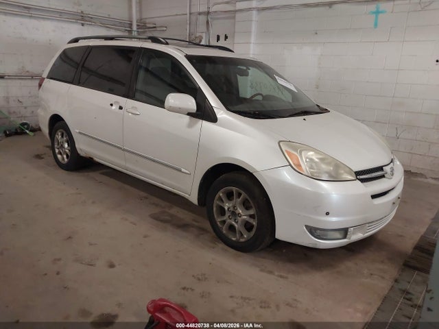 2005 TOYOTA SIENNA 5TDBA22C55S033170