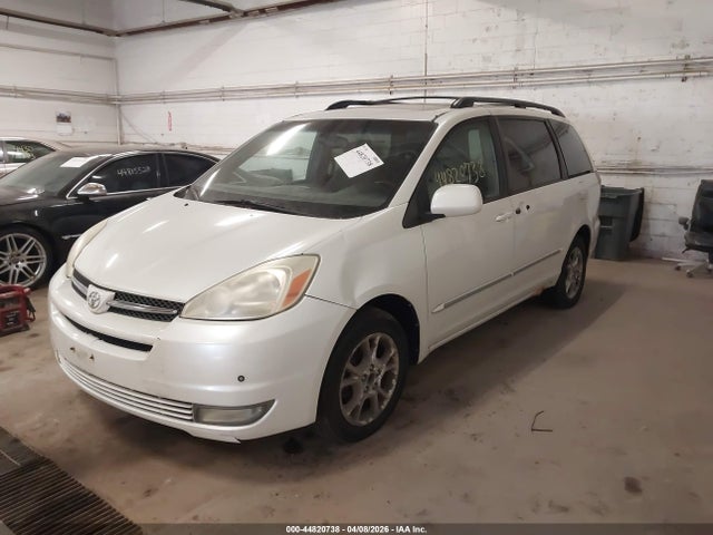 2005 TOYOTA SIENNA 5TDBA22C55S033170 Photo 1