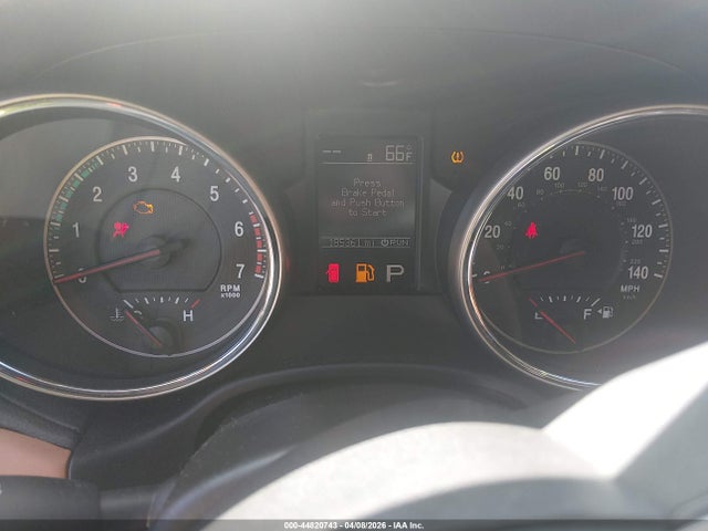 44820743 :رقم المزاد ، 1J4RR6GT9BC700627 vin ، 2011 Jeep Grand Cherokee Overland مزاد بيع