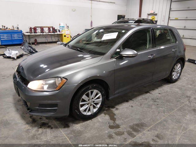 2015 Volkswagen Golf Tsi S 4-door მანქანა იყიდება აუქციონზე, vin: 3VW217AU6FM010230, აუქციონის ნომერი: 44820777