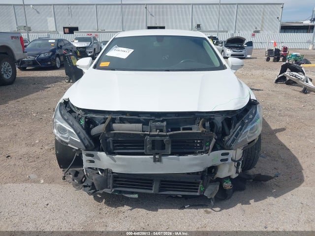 Продаж на аукціоні авто 2018 Buick Lacrosse Essence, vin: 1G4ZP5SZ4JU135807, номер лоту: 44820813