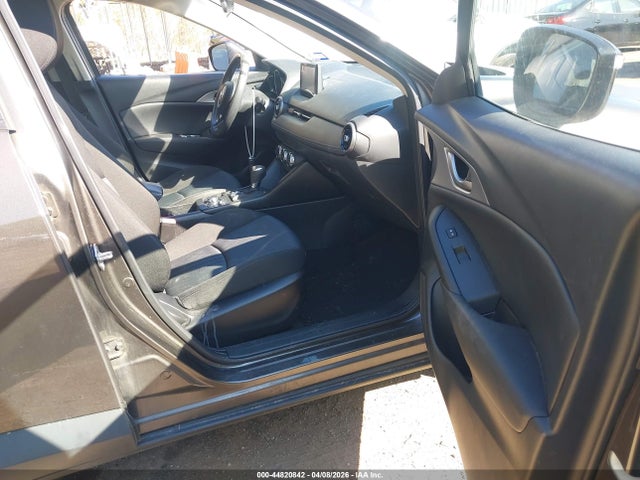 2019 MAZDA CX-3 JM1DKDB79K1454841 Photo 4