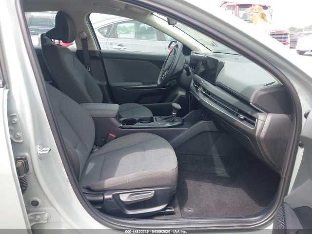 Продажа на аукционе авто 2025 Kia K4 Lxs, vin: 3KPFT4DE4SE202347, номер лота: 44820849