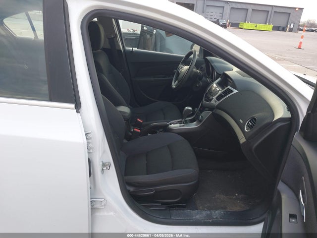2015 Chevrolet Cruze 1lt Auto მანქანა იყიდება აუქციონზე, vin: 1G1PC5SB6F7294532, აუქციონის ნომერი: 44820861