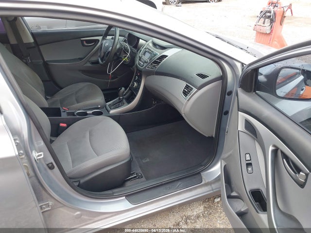 2016 Hyundai Elantra Se მანქანა იყიდება აუქციონზე, vin: 5NPDH4AE6GH777257, აუქციონის ნომერი: 44820890