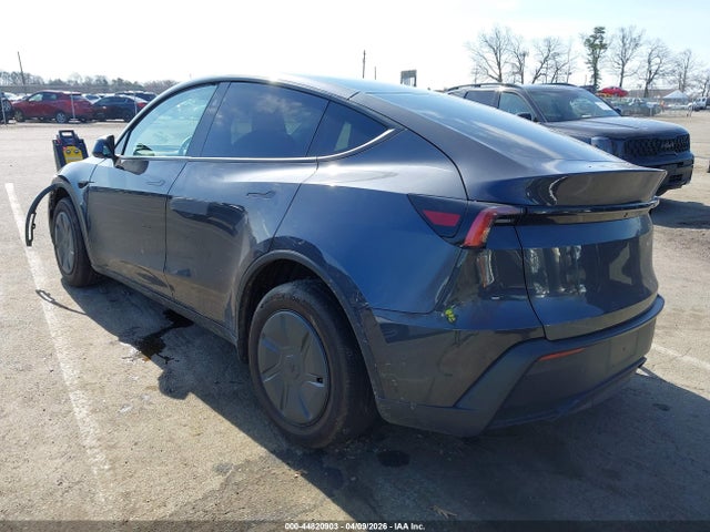7SAYGDED6TA590597 Tesla Model Y Premium Rear-wheel Drive/standard Rear-wheel Drive