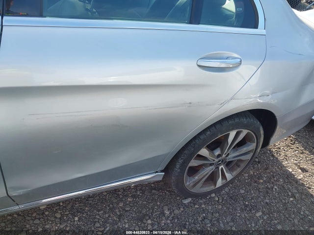 Aukcja sprzedaży 2018 Mercedes-benz C 300 4matic, vin: 55SWF4KB4JU259882, numer aukcji: 44820923