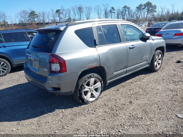 2014 Jeep Compass Latitude მანქანა იყიდება აუქციონზე, vin: 1C4NJDEB3ED632964, აუქციონის ნომერი: 44820935