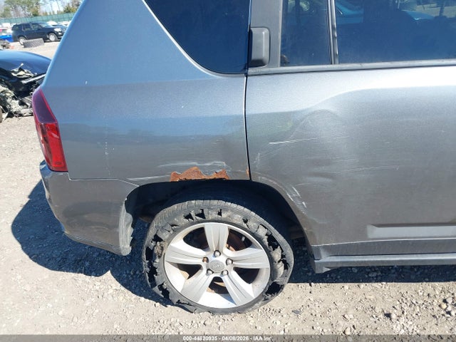 2014 Jeep Compass Latitude მანქანა იყიდება აუქციონზე, vin: 1C4NJDEB3ED632964, აუქციონის ნომერი: 44820935