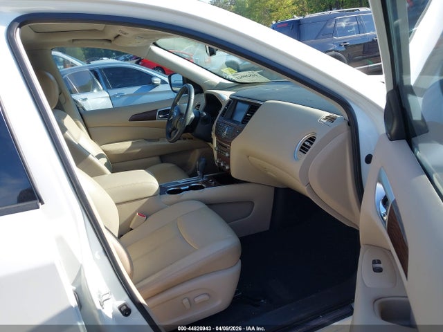 Aukcja sprzedaży 2017 Nissan Pathfinder Platinum, vin: 5N1DR2MN0HC691268, numer aukcji: 44820943