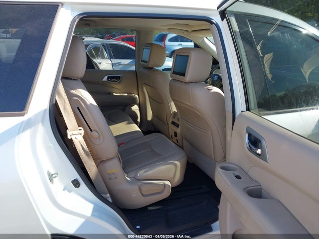 Aukcja sprzedaży 2017 Nissan Pathfinder Platinum, vin: 5N1DR2MN0HC691268, numer aukcji: 44820943
