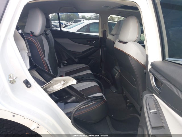 Продаж на аукціоні авто 2022 Subaru Crosstrek Limited, vin: JF2GTHMCXN8202119, номер лоту: 44820946