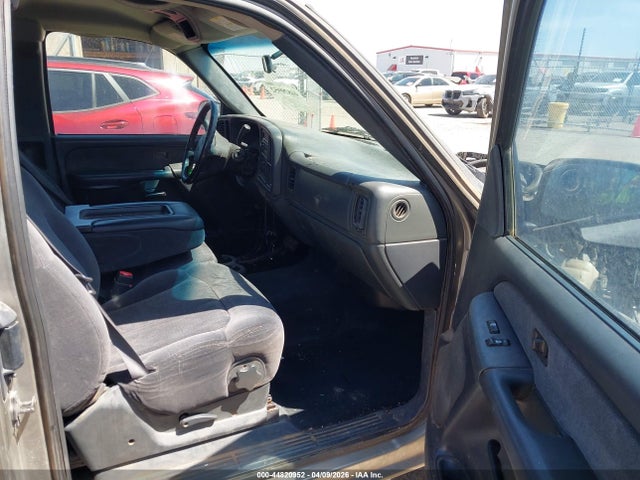 Aukcja sprzedaży 2002 Chevrolet Silverado 1500 Ls, vin: 2GCEC19T321196085, numer aukcji: 44820952