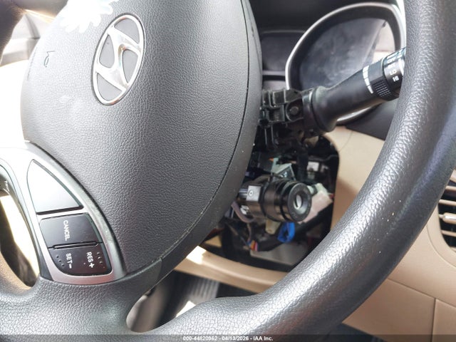44820962 :رقم المزاد ، 5NPDH4AE7DH231899 vin ، 2013 Hyundai Elantra Gls مزاد بيع