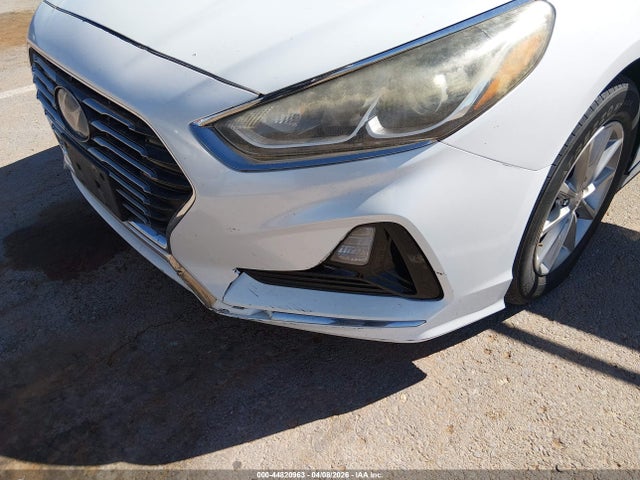 5NPE24AF1JH606583 Hyundai SONATA SE