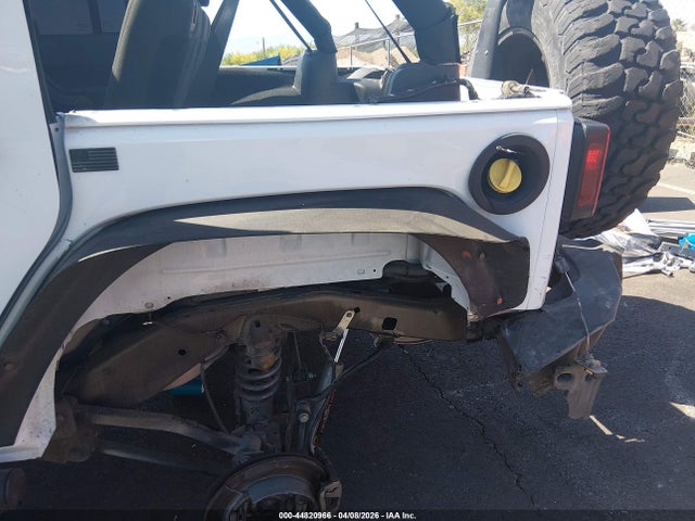 1C4HJWDG2GL162344 Jeep Wrangler Unlimited Sport