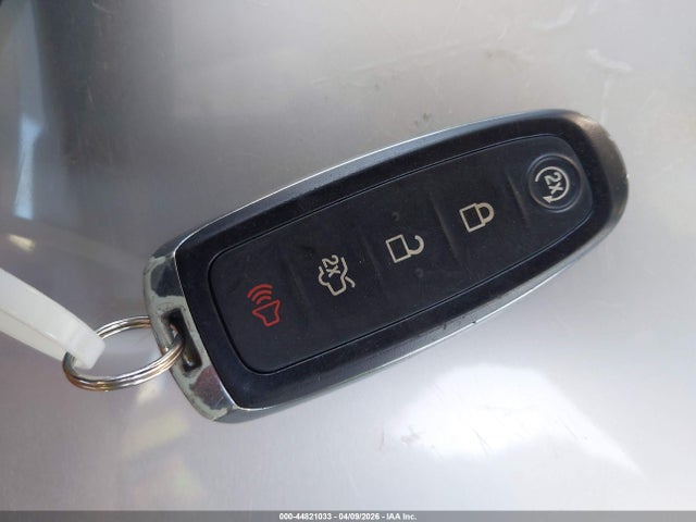 Ford C-max Energi Sel 2016 1FADP5CU3GL113318 Image 11