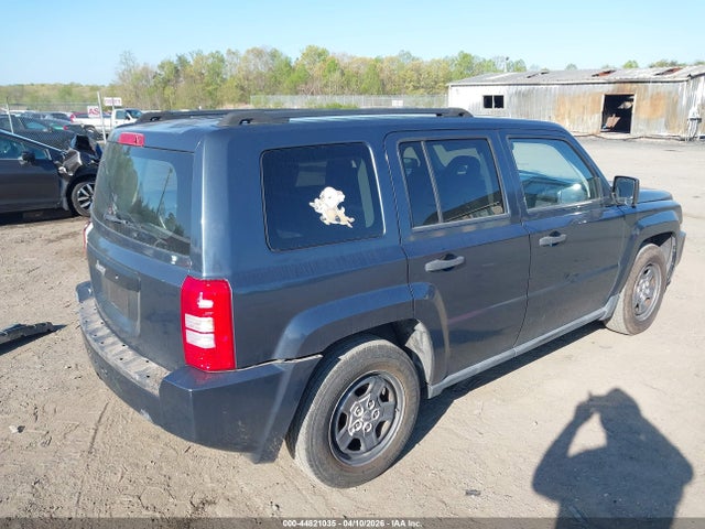44821035 :رقم المزاد ، 1J8FF28W67D382804 vin ، 2007 Jeep Patriot Sport مزاد بيع